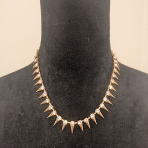 Chic  Multicolor Necklaces Lot Of 4